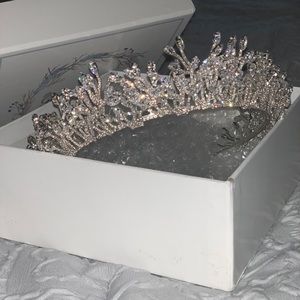 Bridal Crown, For Brides . Hijab Friendly Crown
